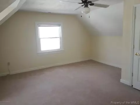 30 E Southhampton Dr, Hampton, VA 23669 photo 13