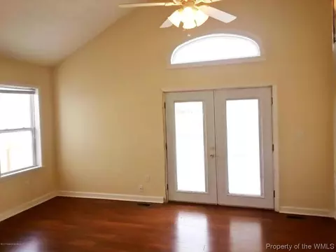 30 E Southhampton Dr, Hampton, VA 23669 photo 8