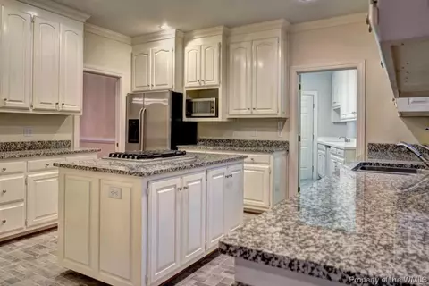 103 Eagle, Williamsburg, VA 23188 photo 9