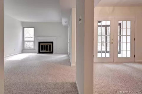 54 E Summer, Williamsburg, VA 23188 photo 4