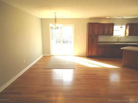 501 Riverside Dr, Lanexa, VA 23089 photo 7