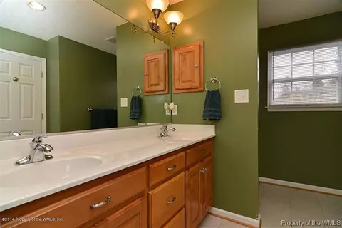 7213 Jeffrey Dr, Gloucester, VA 23061 photo 9