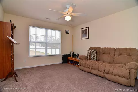 7213 Jeffrey Dr, Gloucester, VA 23061 photo 11