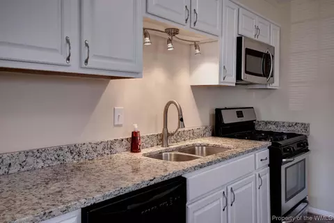 1918 Rawood Dr, Hampton, VA 23663 photo 12