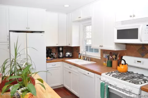 131 Stanley Dr, Williamsburg, VA 23185 photo 8