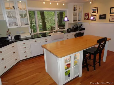 110 Bowstring Dr, Williamsburg, VA 23185 photo 9