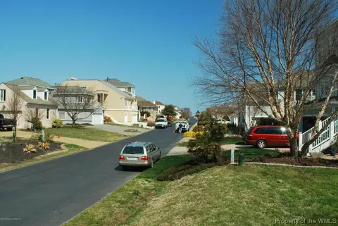 16 Bay Front Pl, Hampton, VA 23664 photo 7