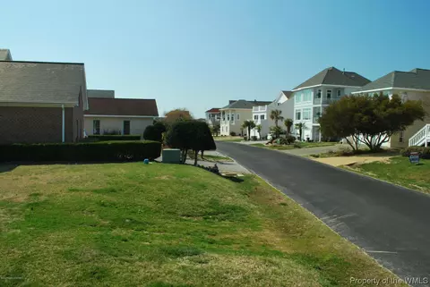 16 Bay Front Pl, Hampton, VA 23664 photo 6