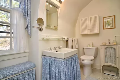 701 Powell St, Williamsburg, VA 23185 photo 14
