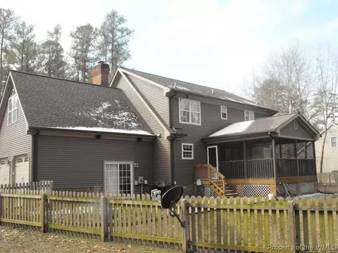 1316 S Waterside Dr, Lanexa, VA 23089 photo 4
