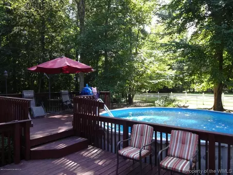 8423 Kitchener Dr, Gloucester, VA 23061 photo 11