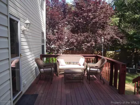8423 Kitchener Dr, Gloucester, VA 23061 photo 9