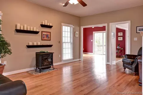 13220 Cooks Mill Rd, Lanexa, VA 23089 photo 6
