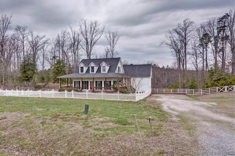 13220 Cooks Mill Rd, Lanexa, VA 23089 photo 2
