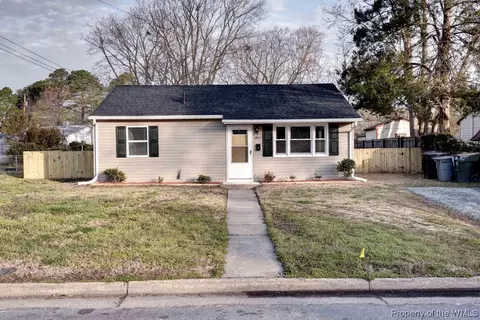 1911 Rawood Dr, Hampton, VA 23662 photo 1