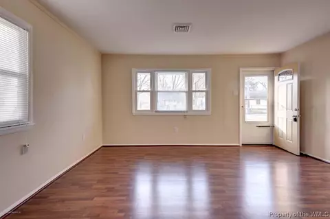 1911 Rawood Dr, Hampton, VA 23662 photo 6