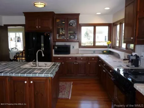 14 Hampton Ky, Williamsburg, VA 23185 photo 4