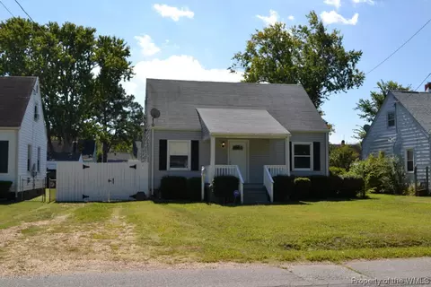 625 Lee St, Hampton, VA 23669 photo 2