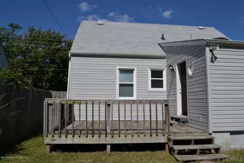 625 Lee St, Hampton, VA 23669 photo 3
