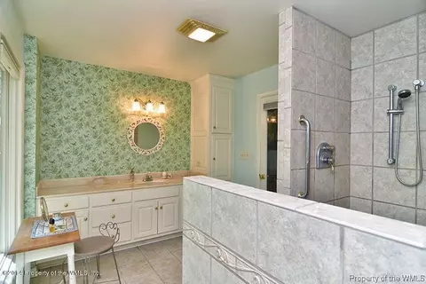 325 Burns Ln, Williamsburg, VA 23185 photo 8