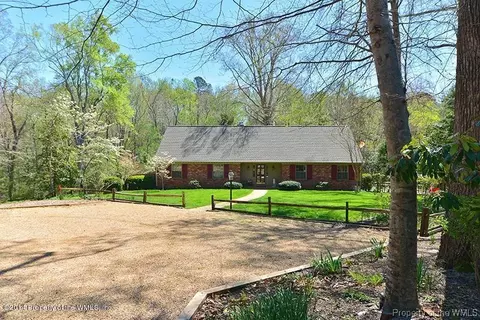 325 Burns Ln, Williamsburg, VA 23185 photo 30