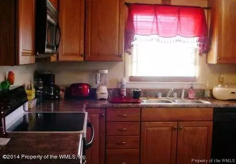 15 E Davis Rd, Hampton, VA 23666 photo 5