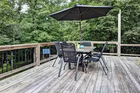 3320 N Riverside Dr, Lanexa, VA 23089 photo 13