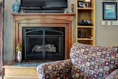 3320 N Riverside Dr, Lanexa, VA 23089 photo 6