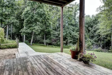 3320 N Riverside Dr, Lanexa, VA 23089 photo 22