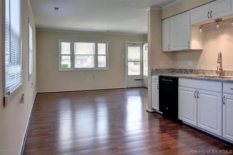 2004 Rawood Dr, Hampton, VA 23663 photo 9