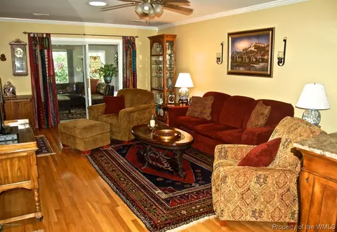 502 White Hall Cir, Hampton, VA 23669 photo 7