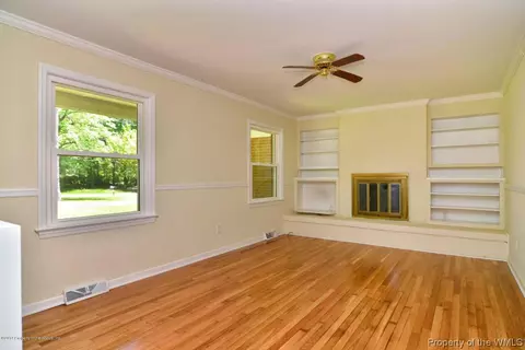 257 E Queens Dr, Williamsburg, VA 23185 photo 14
