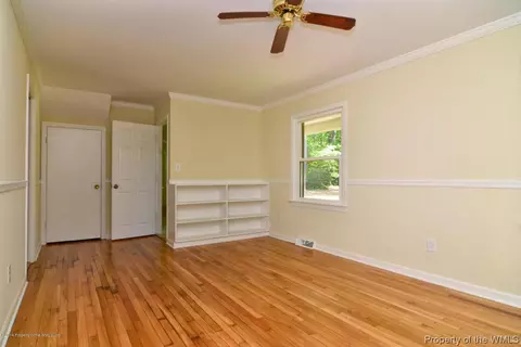 257 E Queens Dr, Williamsburg, VA 23185 photo 15