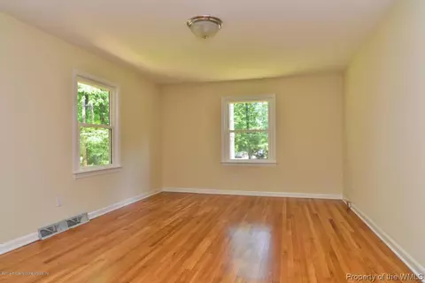257 E Queens Dr, Williamsburg, VA 23185 photo 18