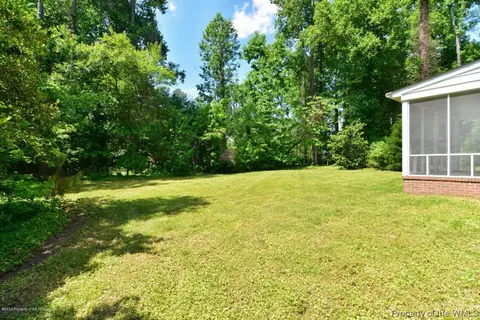 257 E Queens Dr, Williamsburg, VA 23185 photo 28