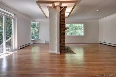 712 Powell St, Williamsburg, VA 23185 photo 6