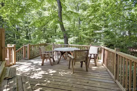 712 Powell St, Williamsburg, VA 23185 photo 32