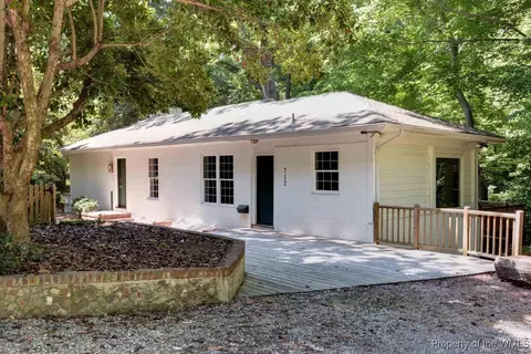 712 Powell St, Williamsburg, VA 23185 photo 1