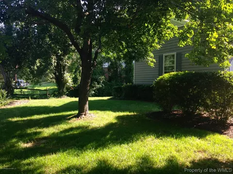 105 Patrick Henry Dr, Williamsburg, VA 23185 photo 21
