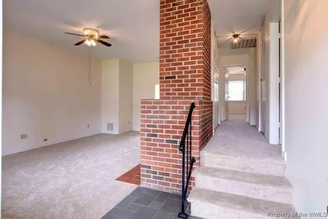 79 Santa Barbara Dr, Hampton, VA 23666 photo 7