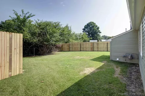1907 Somerville Dr, Hampton, VA 23663 photo 12