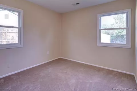 1907 Somerville Dr, Hampton, VA 23663 photo 8