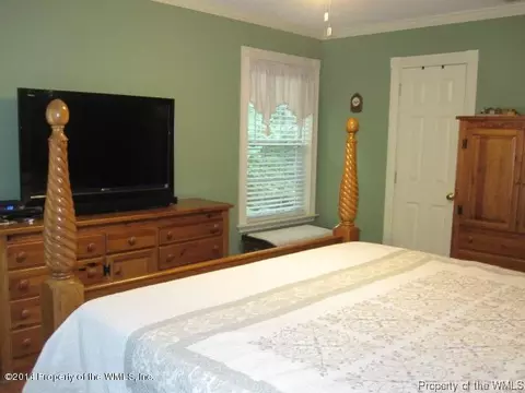 8466 Kitchener Dr, Gloucester, VA 23061 photo 16