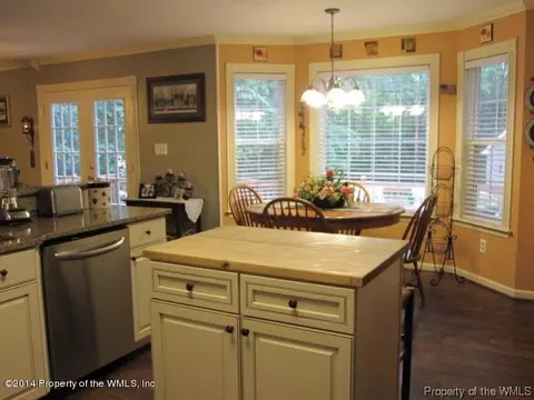 8466 Kitchener Dr, Gloucester, VA 23061 photo 8