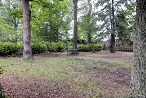 51 Azalea Dr, Hampton, VA 23669 photo 19