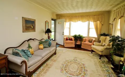 1539 Slaters Ave, Hampton, VA 23664 photo 3