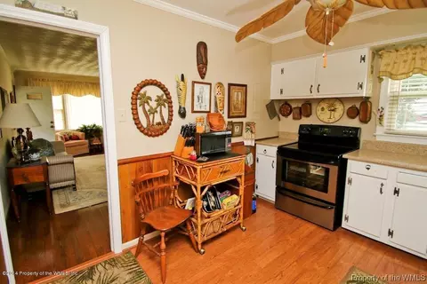 1539 Slaters Ave, Hampton, VA 23664 photo 9