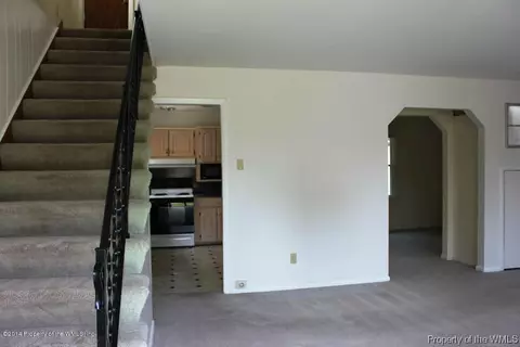 714 Burgess Ave, Hampton, VA 23664 photo 2