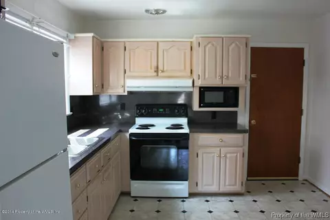 714 Burgess Ave, Hampton, VA 23664 photo 4