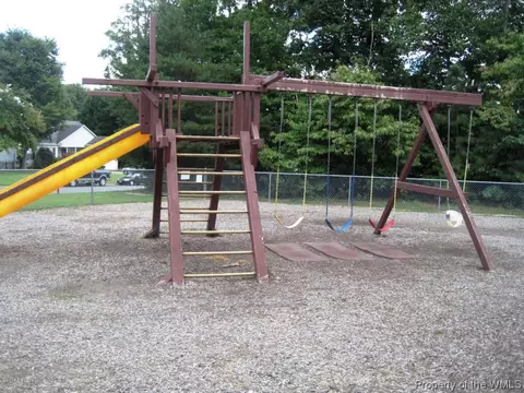 806 Lantern Pl, Williamsburg, VA 23185 photo 35
